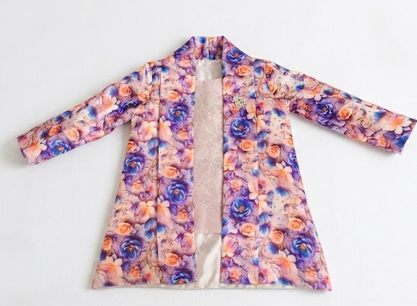 Girls Floral 3-Piece Co-Ord Set with Blazer, Embellished Top & Wide-Leg Pants